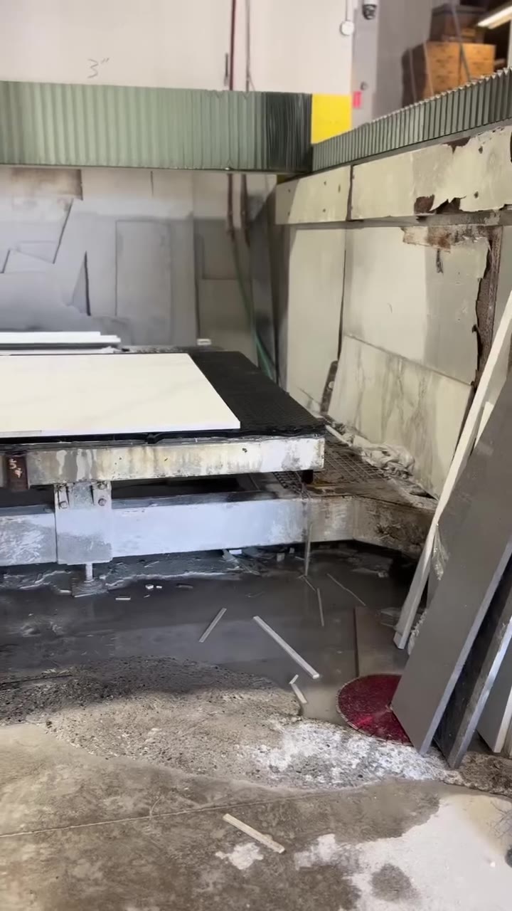 Kitchen cabinet panels and installation materials